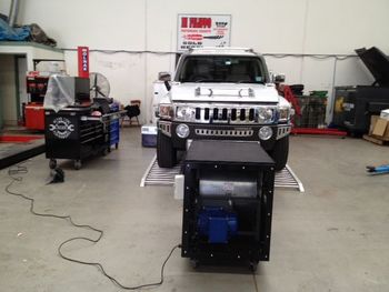 HummerH3.JPG